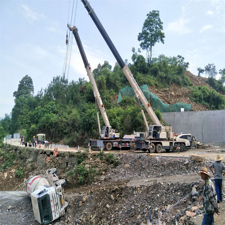 阜新阜新24小时应急道路救援吊装吊装现场实拍